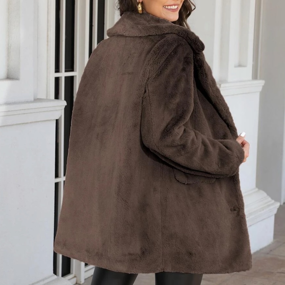 Luxe Vegan Fur Button Oversized Jacket Coat - Picture 5 of 16